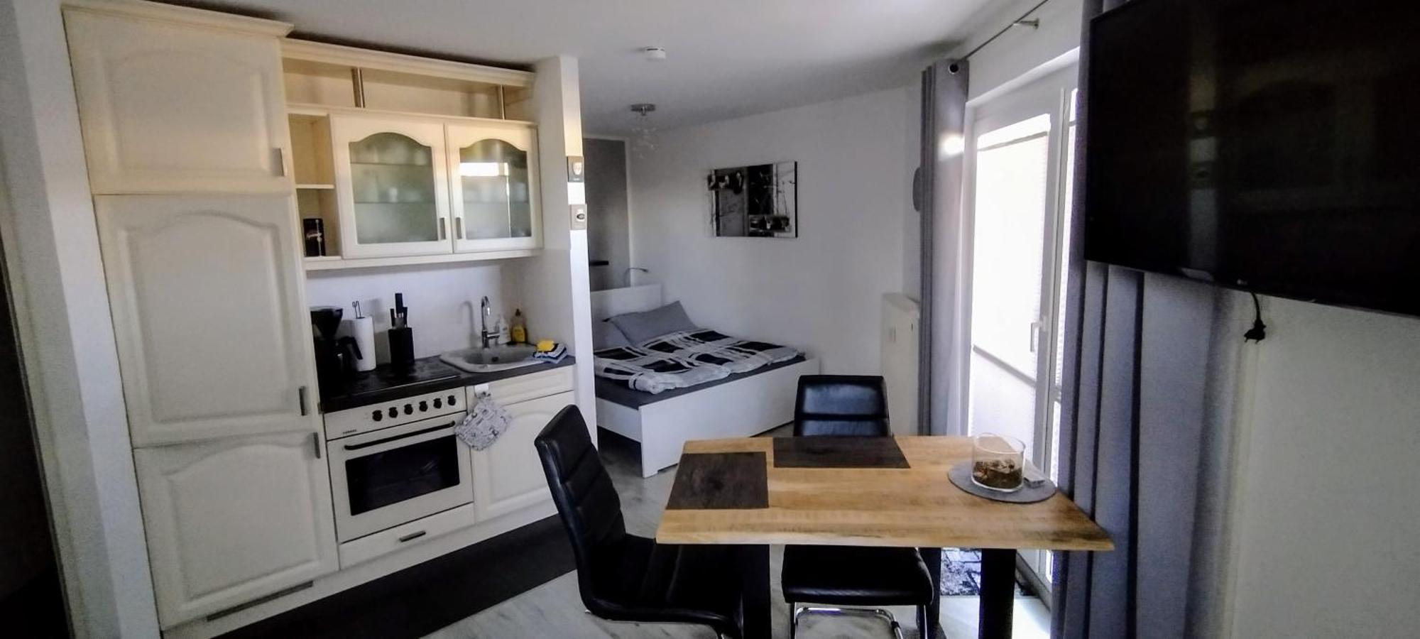 Brinkmann Apartment *